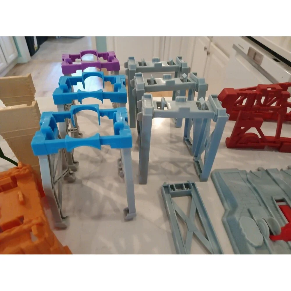 Huge Lot Of Thomas The Train & Friends TrackMaster Plastic Tracks/Expansion Set